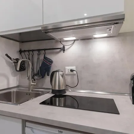 Appartamento Corso Venezia With Double Bathroom And Balcony *