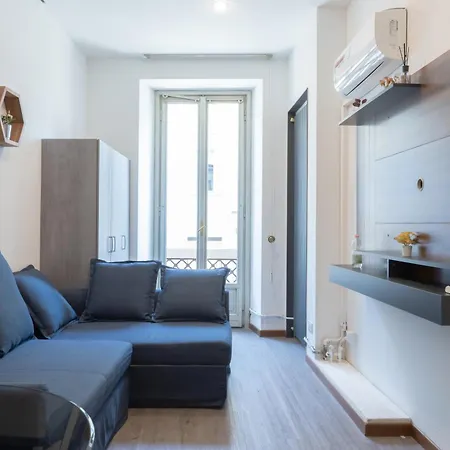 Appartamento Corso Venezia With Double Bathroom And Balcony *