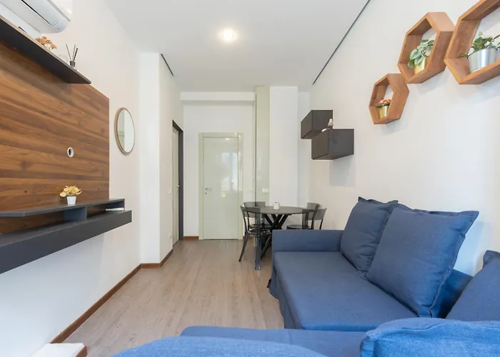 Corso Venezia With Double Bathroom And Balcony Appartamento Milano