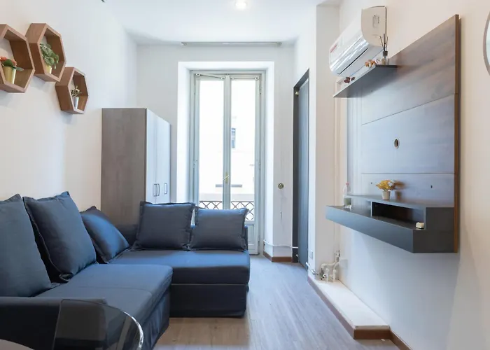 Appartamento Corso Venezia With Double Bathroom And Balcony *